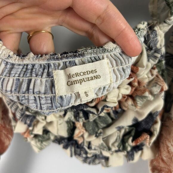 Mercedes Campuzano Palm Print Off-Shoulder Top & Short Set - Picture 3 of 8